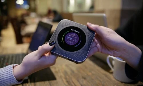 NETGEAR: AZ LTE-MOBILHÁLÓZATOK HASZNÁLATA VEZETÉKES SZOLGÁLTATÁSOK HELYETT